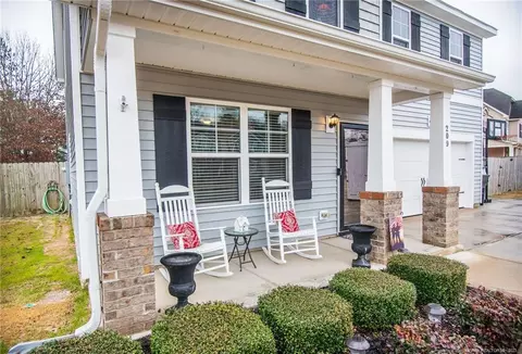 209 Shepard Dr, Linden, NC 28356 photo 2