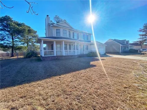45 Eileen Dr, Spring Lake, NC 28390 photo 4
