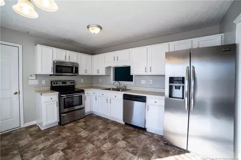 45 Eileen Dr, Spring Lake, NC 28390 photo 15