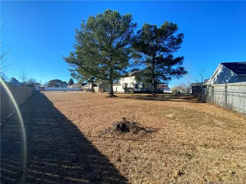 45 Eileen Dr, Spring Lake, NC 28390 photo 42