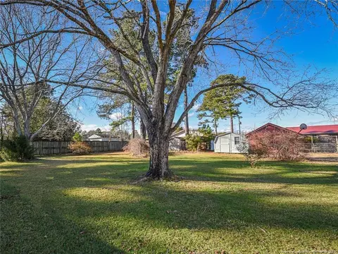 602 Mckay St, Erwin, NC 28339 photo 17