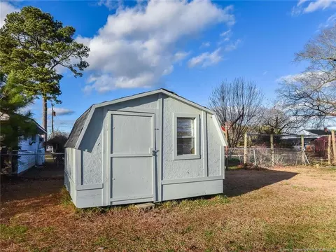 602 Mckay St, Erwin, NC 28339 photo 18