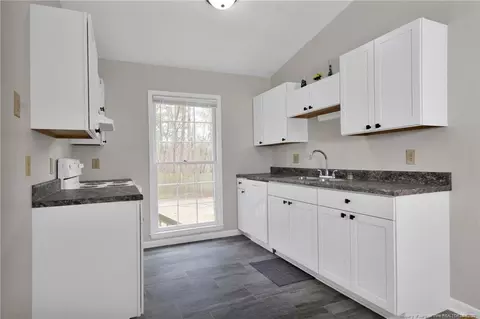 3322 Arrowhead Rd, Spring Lake, NC 28390 photo 10