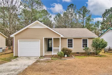 3322 Arrowhead Rd, Spring Lake, NC 28390 photo 2