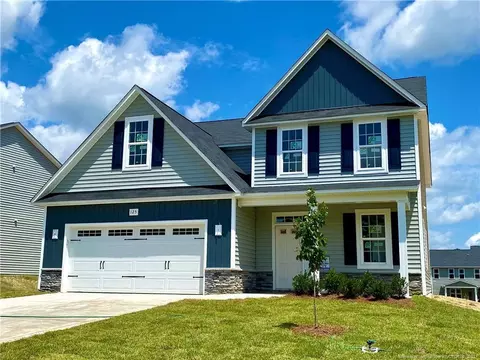 125 Silk Oak Dr, Bunnlevel, NC 28323 photo 1