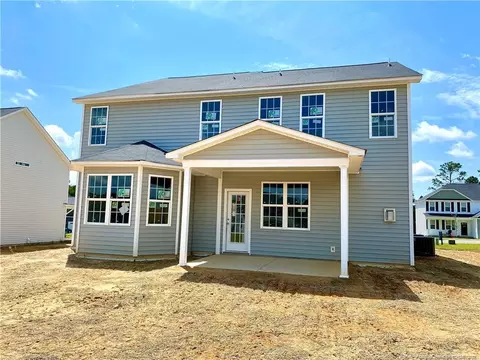 125 Silk Oak Dr, Bunnlevel, NC 28323 photo 2