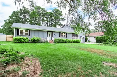 207 Shoreline Dr E, Sunset Beach, NC 28468 photo 3