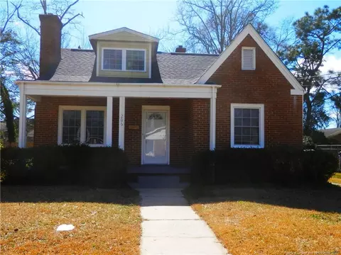206 E 16th St, Lumberton, NC 28358 photo 1