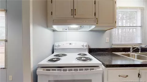 622 Lakerun Dr, Bunnlevel, NC 28323 photo 12