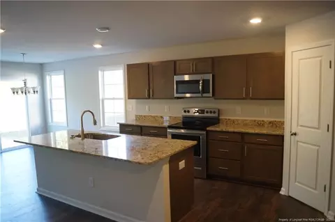 378 Kotata Ave, Bunnlevel, NC 28323 photo 7