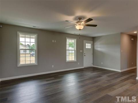 66 Tyler Godwin Rd, Erwin, NC 28339 photo 4