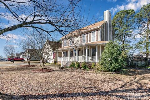 306 Eileen Dr, Spring Lake, NC 28390 photo 3