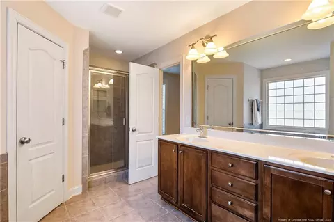 31 Weeping Pine Ct, Spring Lake, NC 28390 photo 28