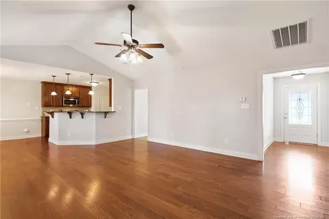 31 Weeping Pine Ct, Spring Lake, NC 28390 photo 8