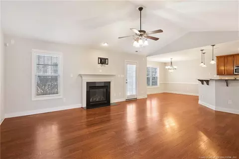 31 Weeping Pine Ct, Spring Lake, NC 28390 photo 7