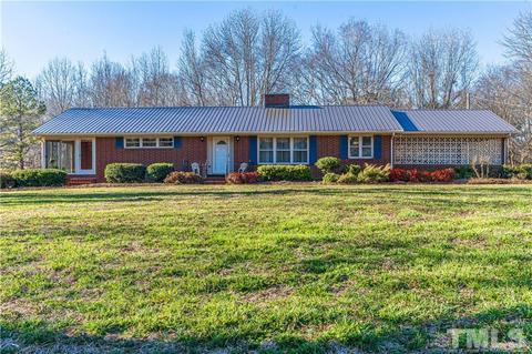 1412 N Moore Rd, Robbins, NC 27325 photo 1