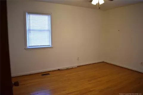 801 E Rockingham Rd, Maxton, NC 28364 photo 10