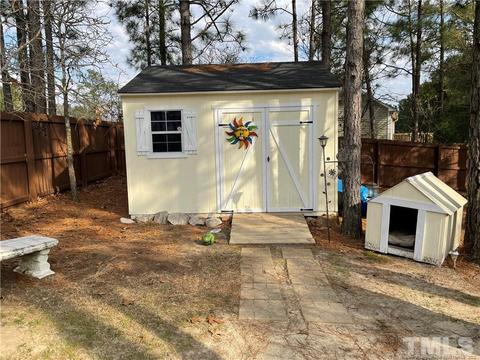 282 Michael Dr, Raeford, NC 28376 photo 7