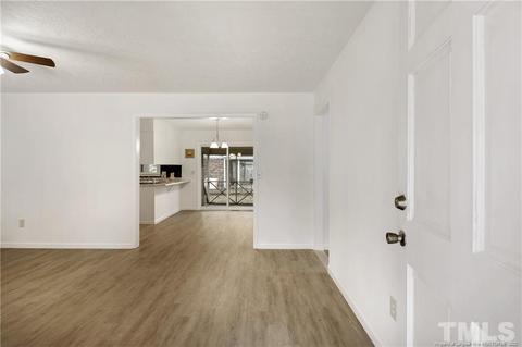 185 Bea Ln, Clinton, NC 28328 photo 5