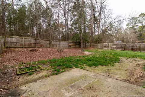 854 Elderberry Dr, Vass, NC 28394 photo 9