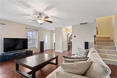 27 Hanson Ct, Bunnlevel, NC 28323 photo 4