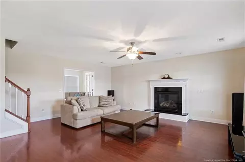 27 Hanson Ct, Bunnlevel, NC 28323 photo 3