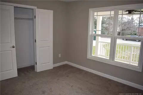 609 E Pearsall St, Dunn, NC 28334 photo 29