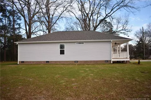609 E Pearsall St, Dunn, NC 28334 photo 9