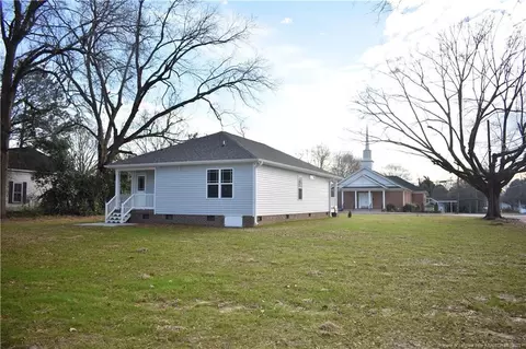 609 E Pearsall St, Dunn, NC 28334 photo 8