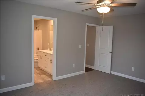609 E Pearsall St, Dunn, NC 28334 photo 38