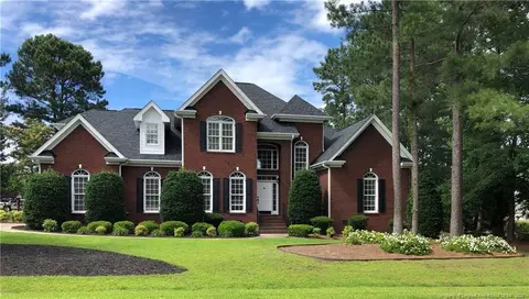 190 Falling Water Rd, Spring Lake, NC 28390 photo 1
