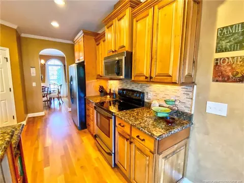 190 Falling Water Rd, Spring Lake, NC 28390 photo 16