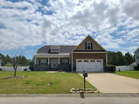 357 Saint Johns Loop, Raeford, NC 28376 photo 1