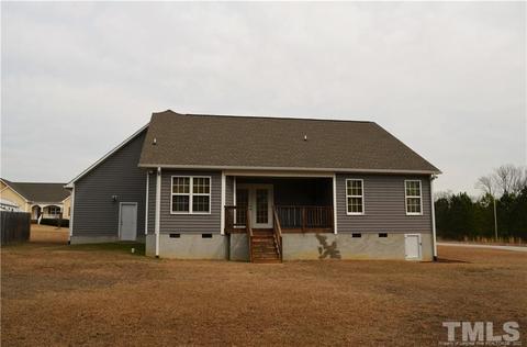 120 Jaylin Blvd, Spring Lake, NC 28390 photo 2