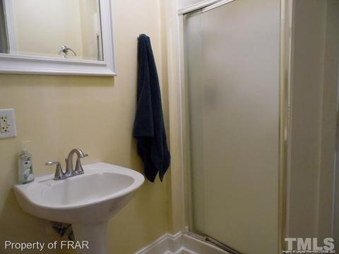 406 E 3rd St, Lumberton, NC 28358 photo 15