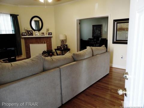 406 E 3rd St, Lumberton, NC 28358 photo 6