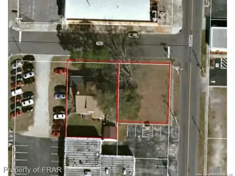 406 E 3rd St, Lumberton, NC 28358 photo 4