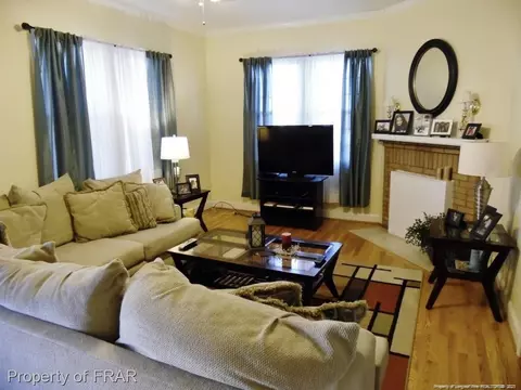 406 E 3rd St, Lumberton, NC 28358 photo 7