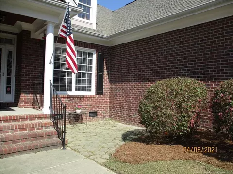 54 Blue Pine Dr, Spring Lake, NC 28390 photo 3