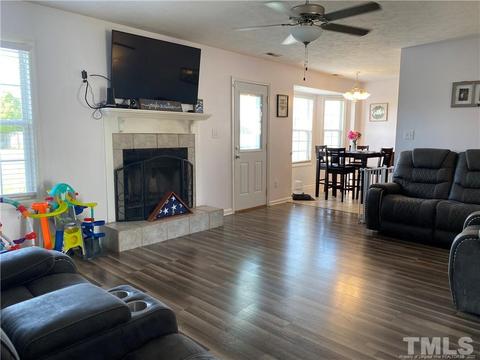 129 Riverwind Dr, Spring Lake, NC 28390 photo 11