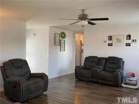 129 Riverwind Dr, Spring Lake, NC 28390 photo 4