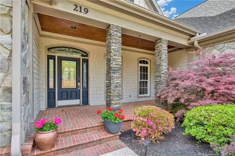 219 Beth Pt, West End, NC 27376 photo 2
