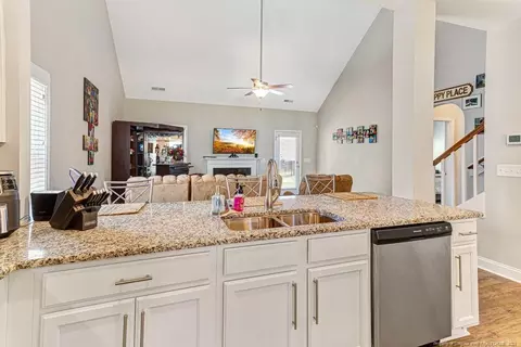 13 Pinnacle Dr, Spring Lake, NC 28390 photo 15