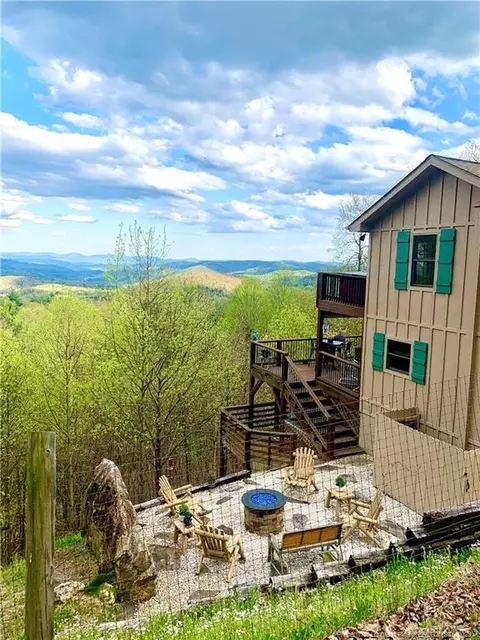 303 Tinys Mountain Dr, Deep Gap, NC 28618 photo 16