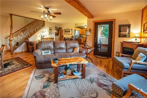 303 Tinys Mountain Dr, Deep Gap, NC 28618 photo 3