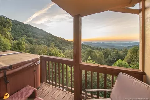 303 Tinys Mountain Dr, Deep Gap, NC 28618 photo 19