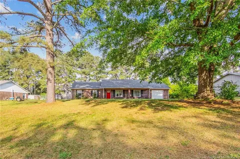 122 Eulon Loop, Raeford, NC 28376 photo 2