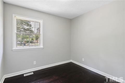 303 E 5th Ave, Raeford, NC 28376 photo 28