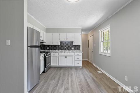 303 E 5th Ave, Raeford, NC 28376 photo 6