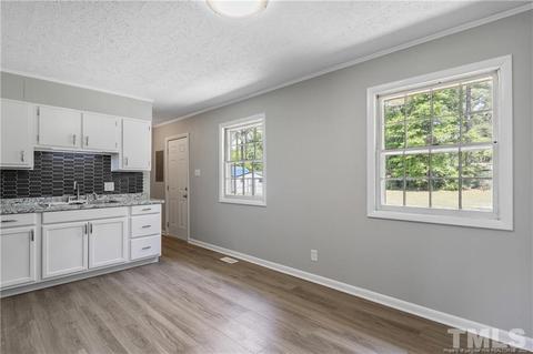 303 E 5th Ave, Raeford, NC 28376 photo 10